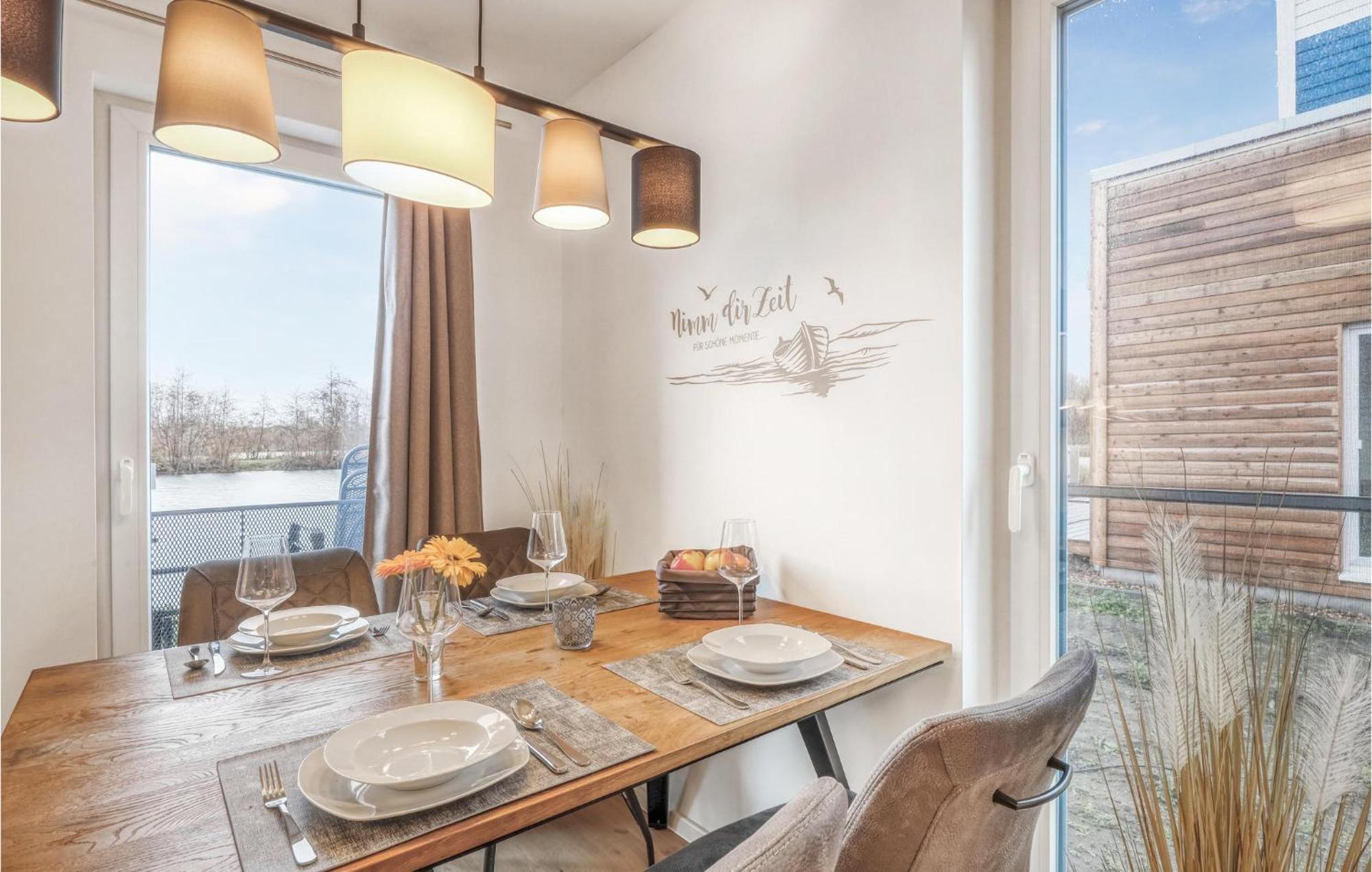 Amazing Home In Tossens With Wifi Екстериор снимка
